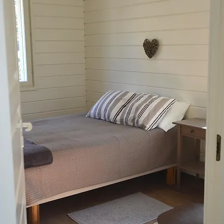 Kainiemen Huvilat بيت للعطل *